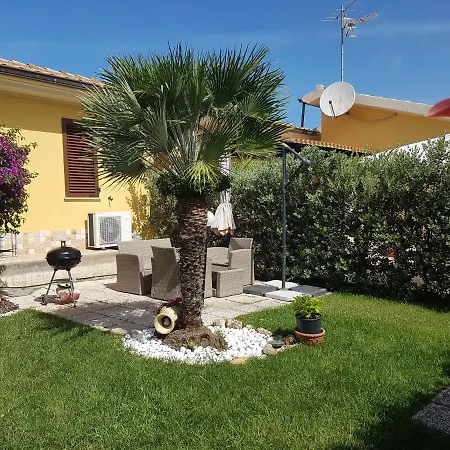 Casa Bouganville Apartment Palmadula